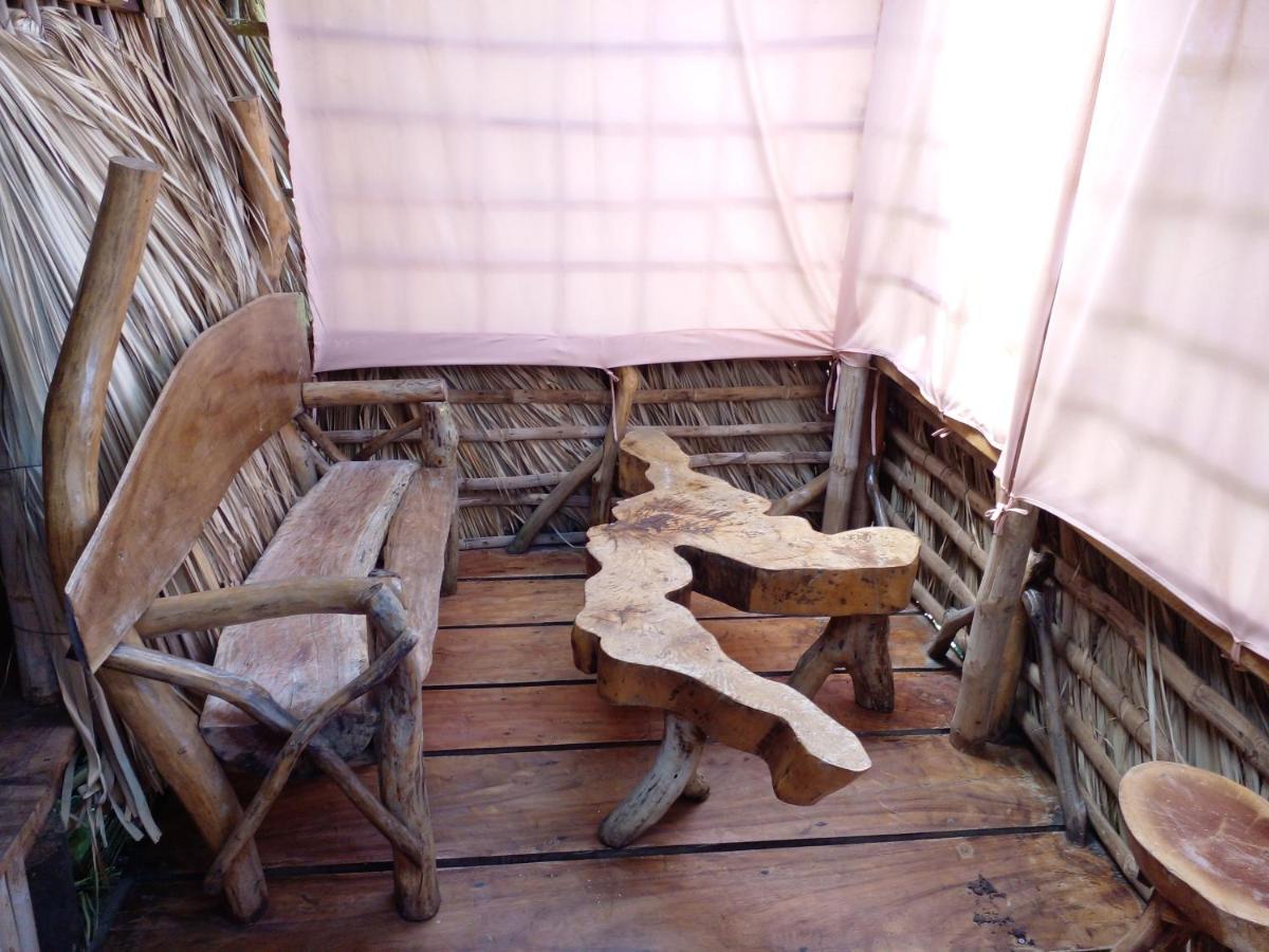El Bamboo Cabins Balgue Exterior foto
