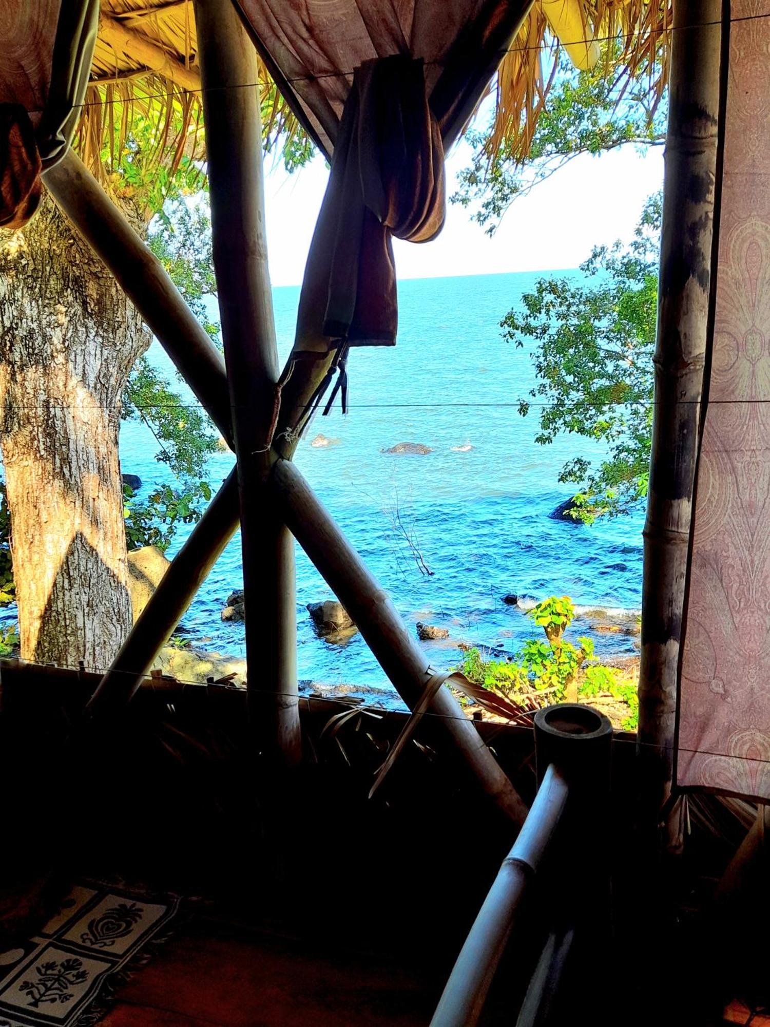 El Bamboo Cabins Balgue Exterior foto